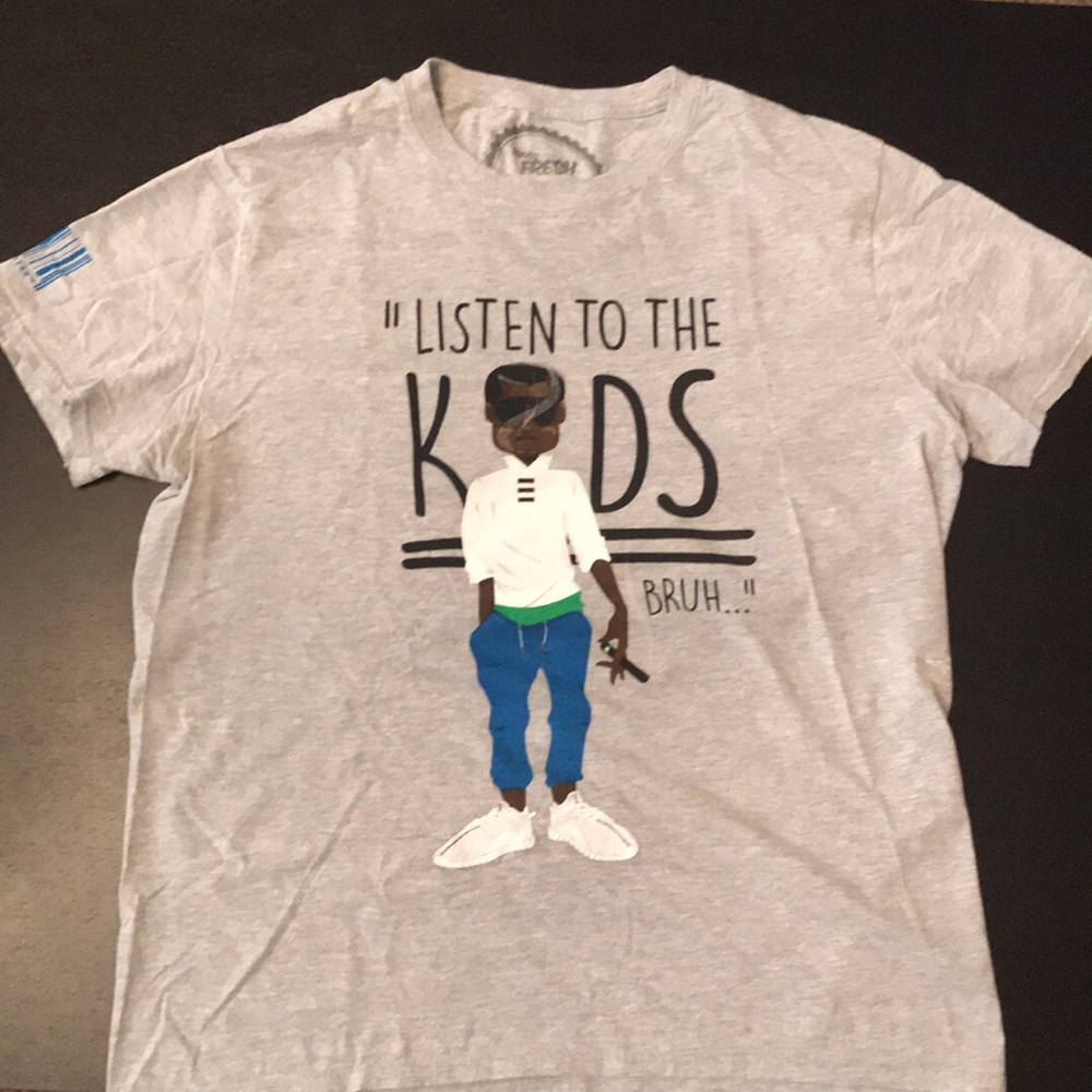 Men’s served fresh Kanye West Tee size Large